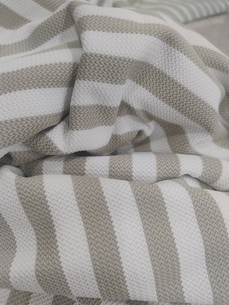 ZARA KNIT Swatch 2